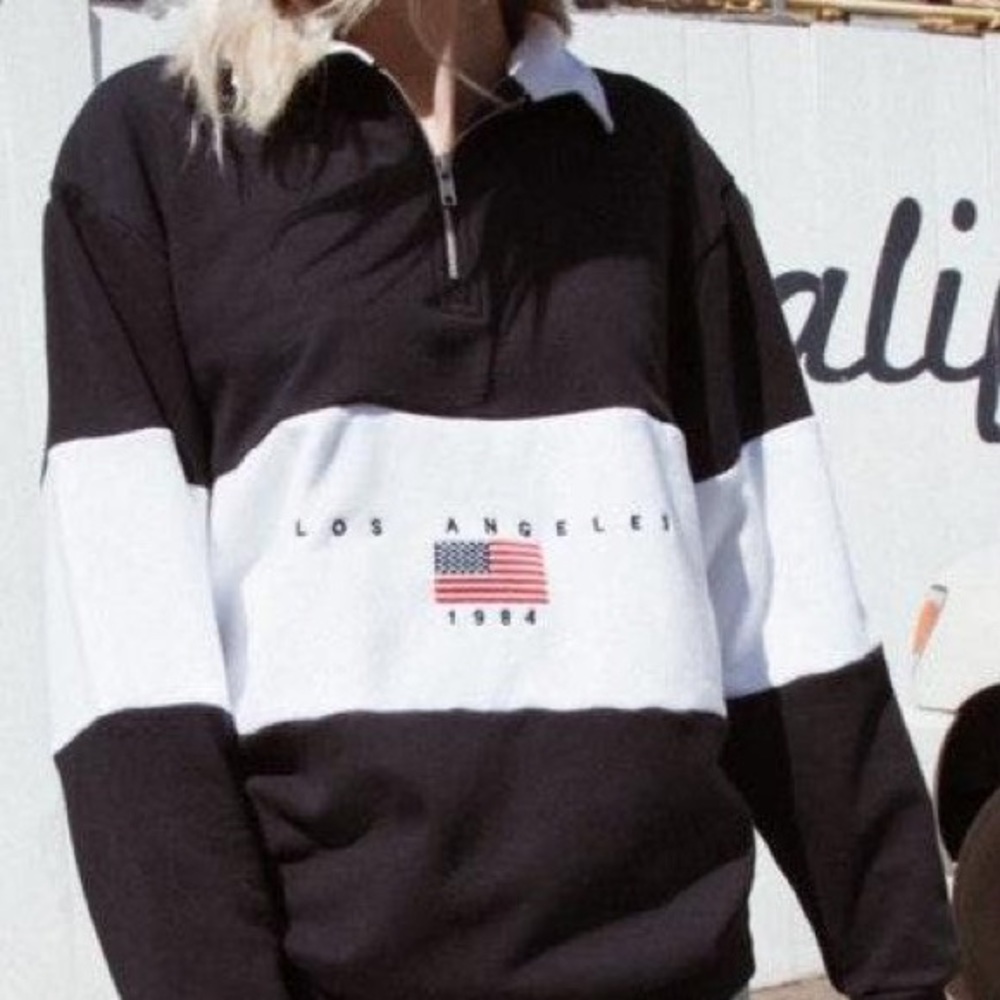 Brandy Melville Isabella LA Sweatshirt